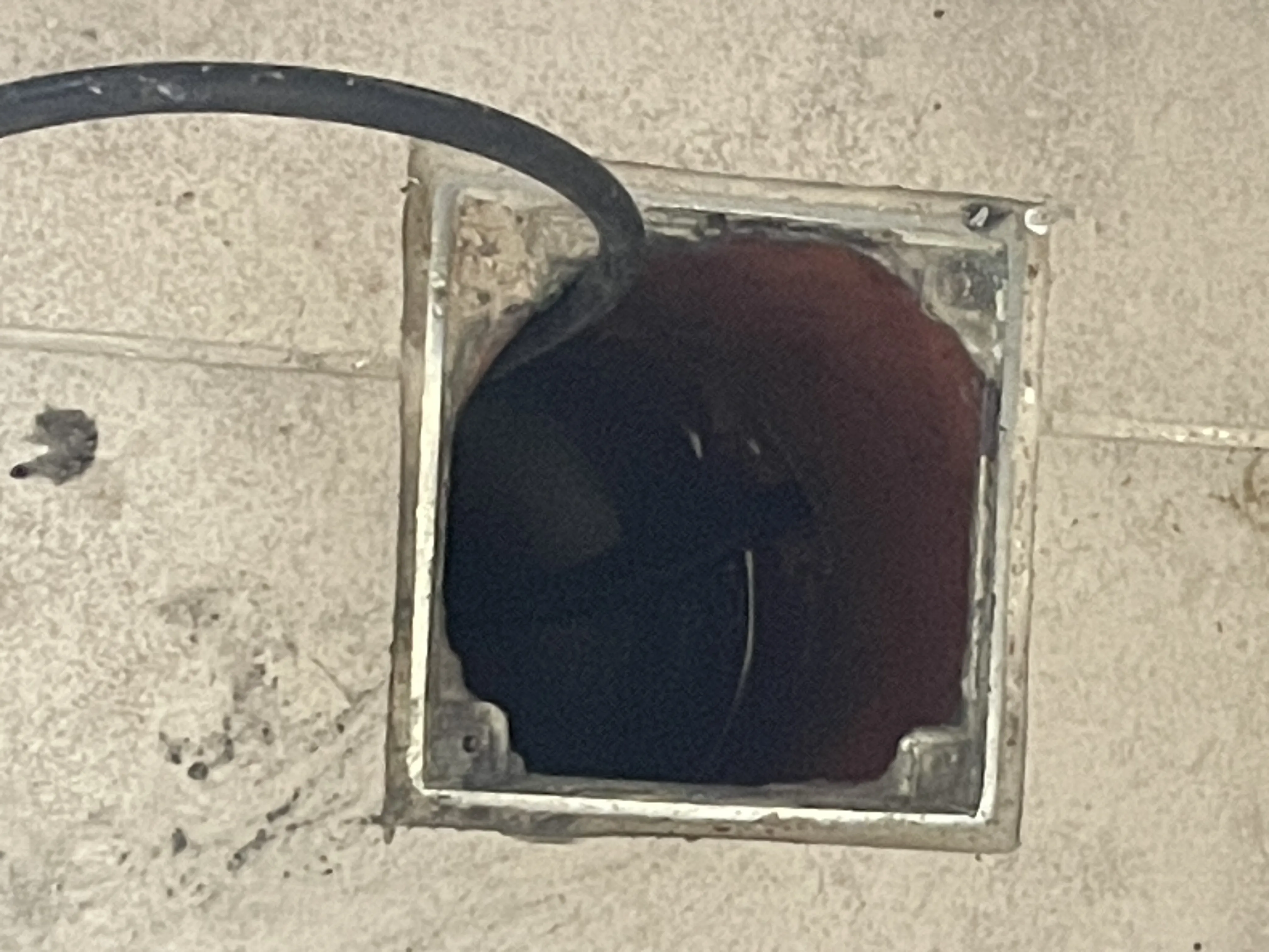 Detección de fuga con cámara térmica en techo